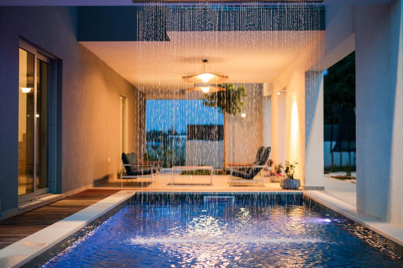 Luxury House Natanel Villa Škrip Buitenkant foto