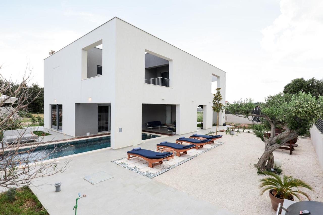 Luxury House Natanel Villa Škrip Buitenkant foto